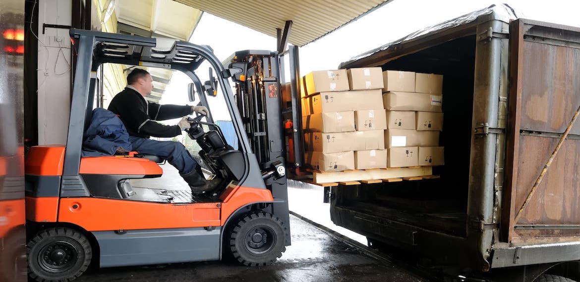 Electric Forklifts Save Money on Fuel and Maintenance Electric Forklifts Save Money on Fuel and Maintenance